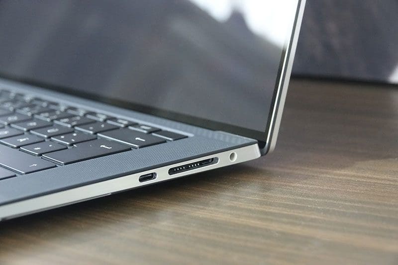 The Dell XPS 15 - ports on the right side.